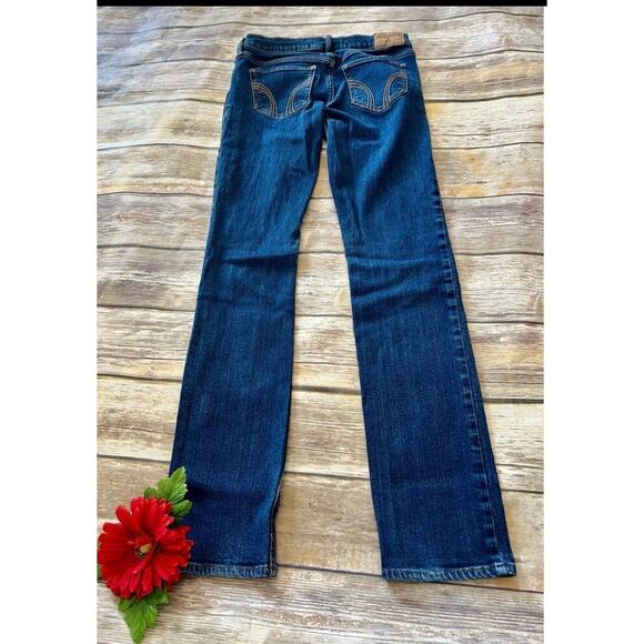 HOLLISTER JEANS-SIZE 3 SHORT - Picture 4 of 6